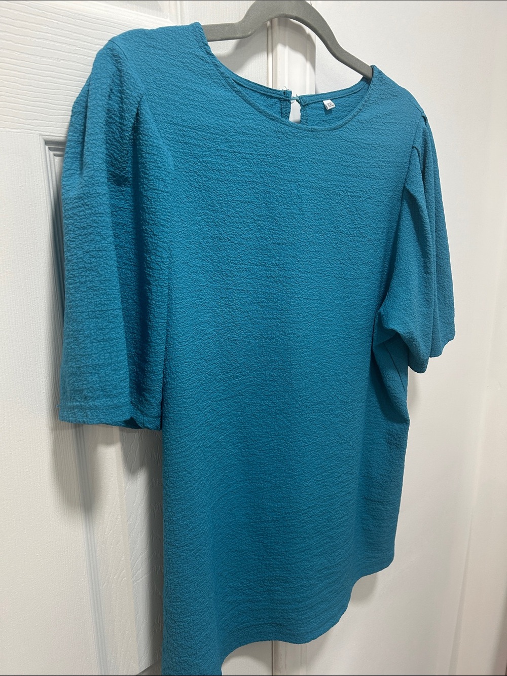 Women’s Teal Short-Sleeve Textured Top - Picture 4 of 5